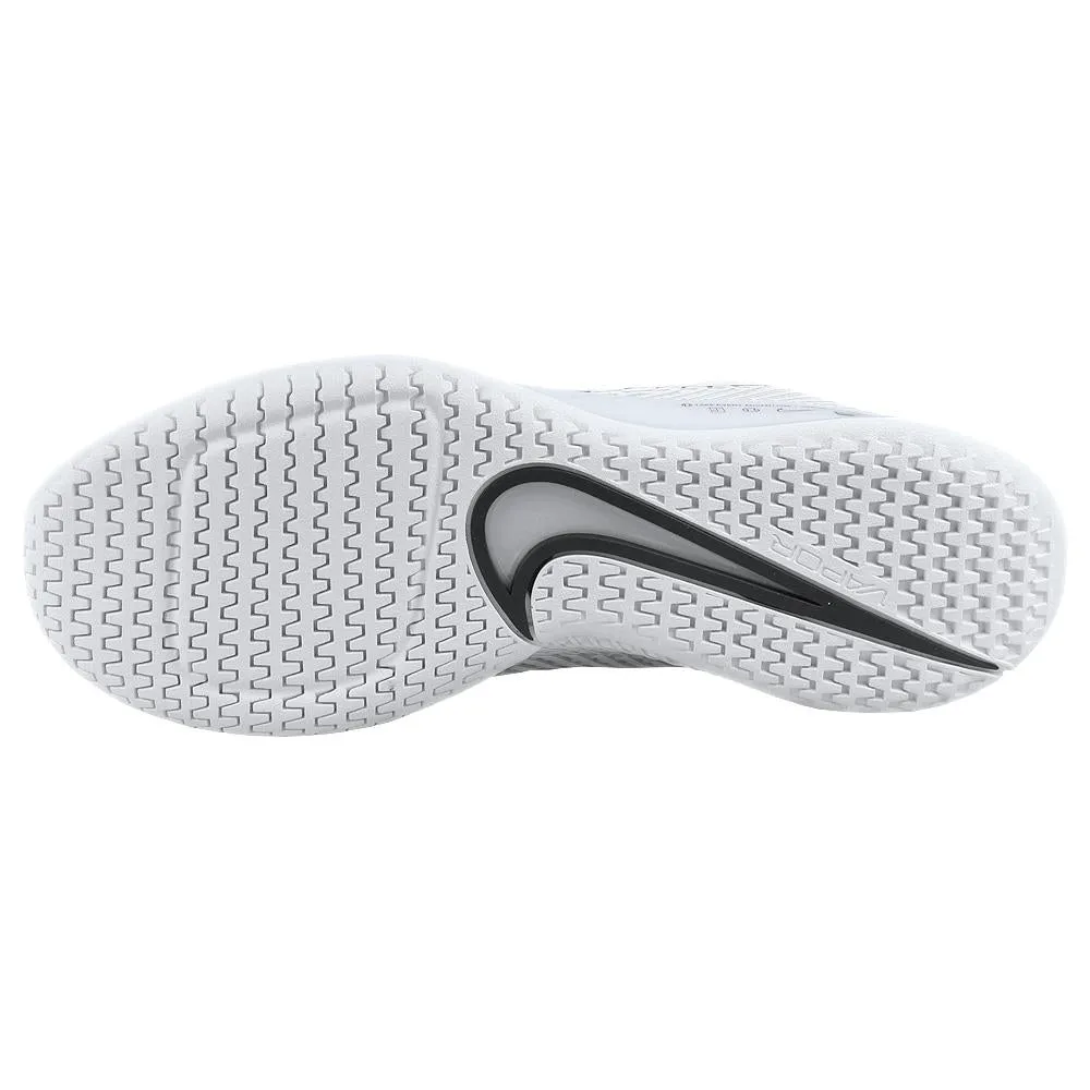 Lightweight Shock Pods Nike Women's Air Zoom Vapor 11 - Summit White/Black