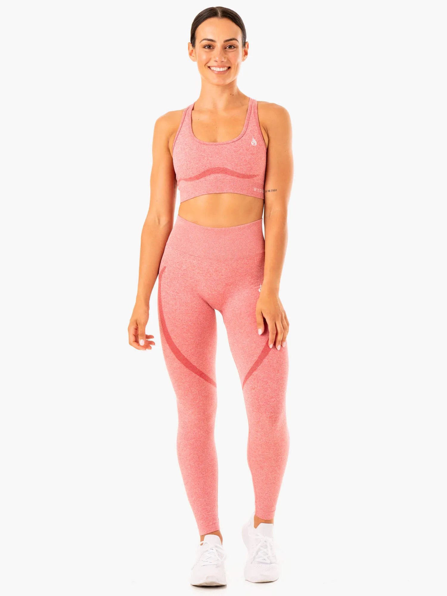 Durable Reinforced Edges teen clothing Staples Seamless Racer Back Sports Bra - Pink Marl