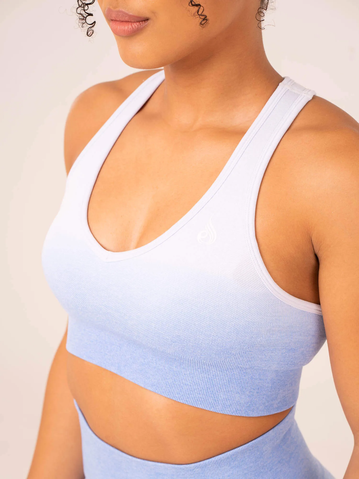 Smooth Support Ombre Seamless Sports Bra - Cornflower Blue Ombre