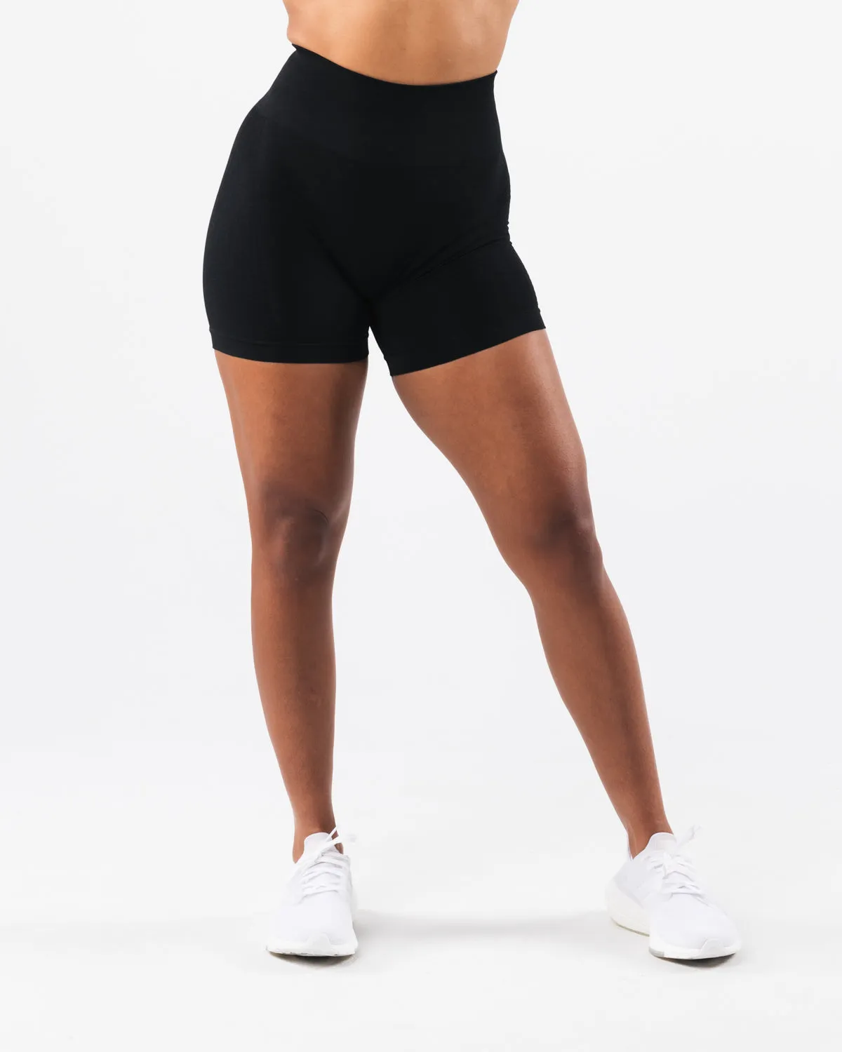 Amplify Contour Short 5" - Black Wool blend Fade Resistant Material