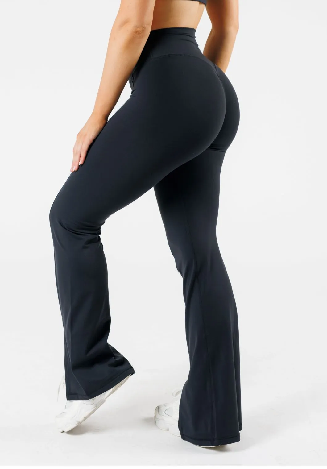 All-day Comfort FormLux Front Slit Sculptseam? Plus Flare Legging 32" Black
