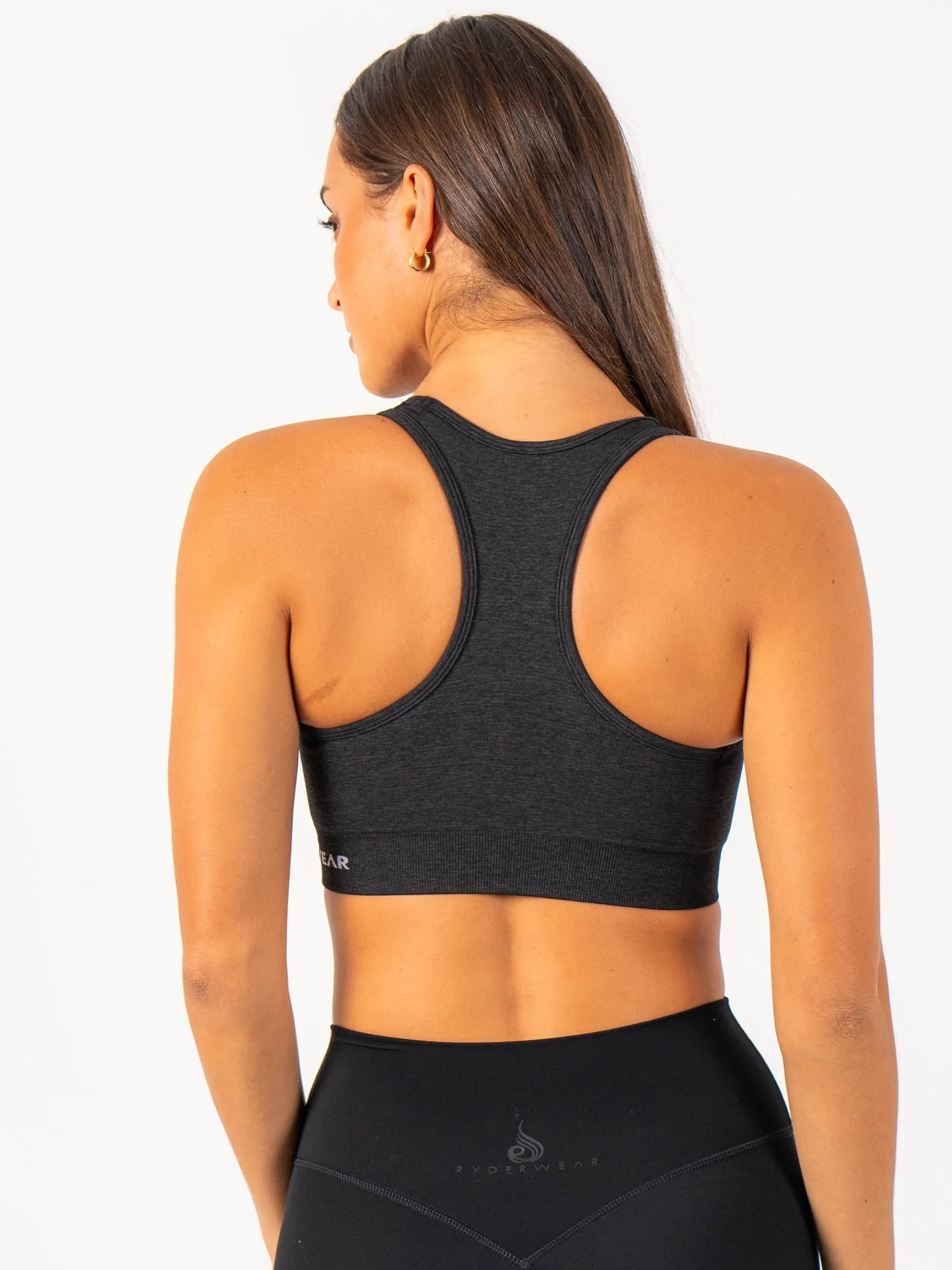 Staples Seamless Racer Back Sports Bra - Black Marl Smooth Closure