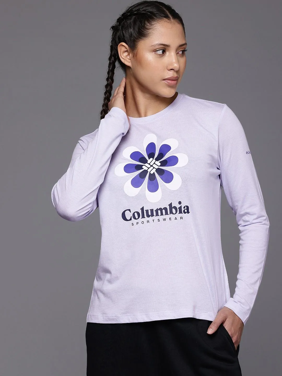 Columbia Women Purple Columbia Trek Relaxed LS Tee Relaxed Comfort Fit