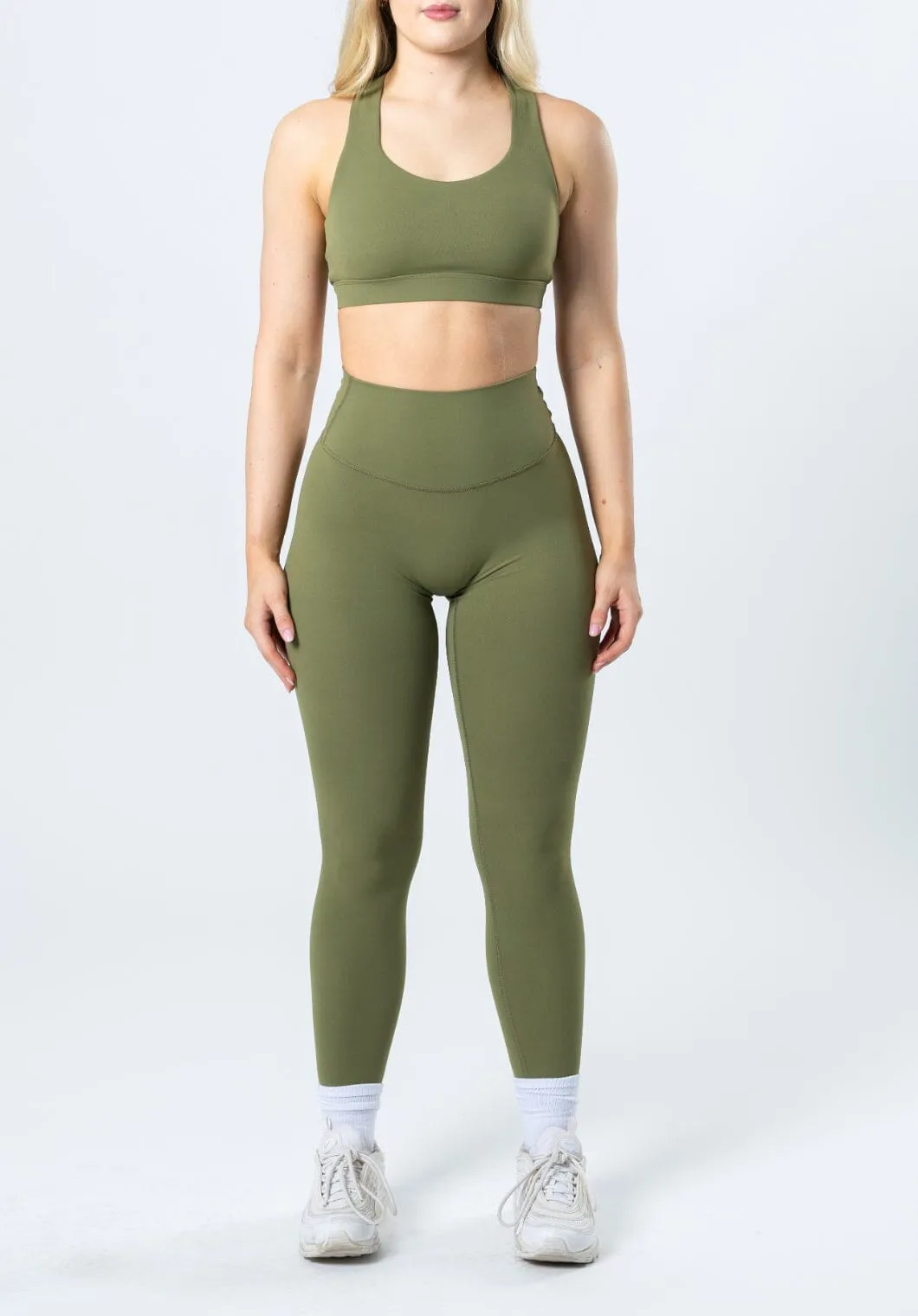 Travel Enthusiast Outdoor Running Rush Fit RecStretch Original Sculptseam? Plus Legging Olive