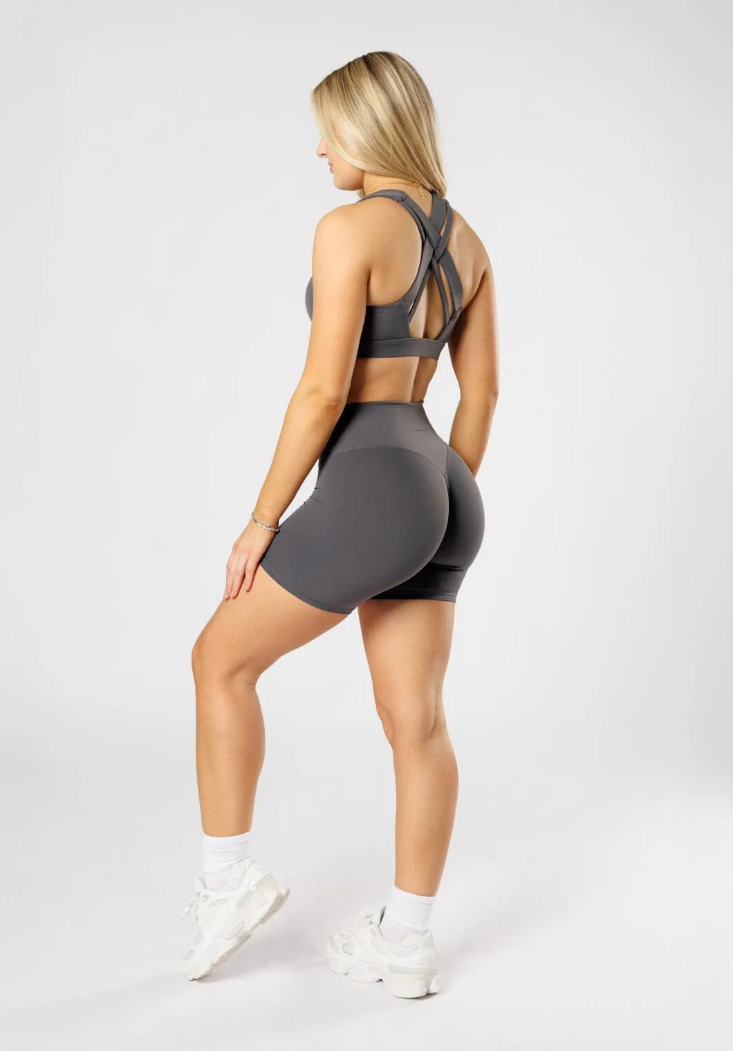 RecStretch? Original Sculptseam? Plus Short 6" Carbon Sporty Look