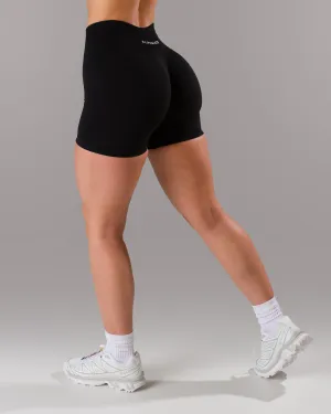 Classic Vibe Pump Short - Black