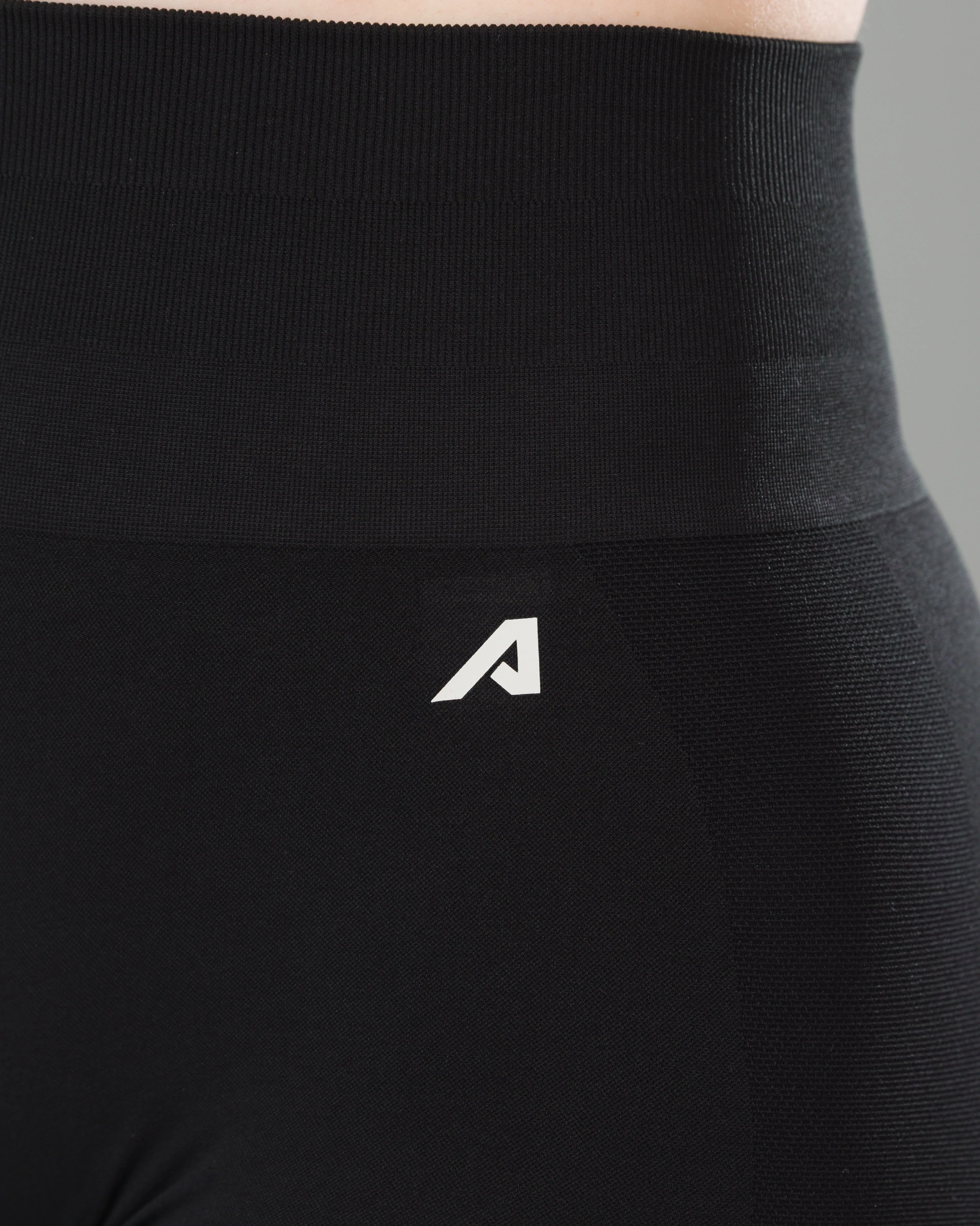 Everyday Flex Pump Short - Black