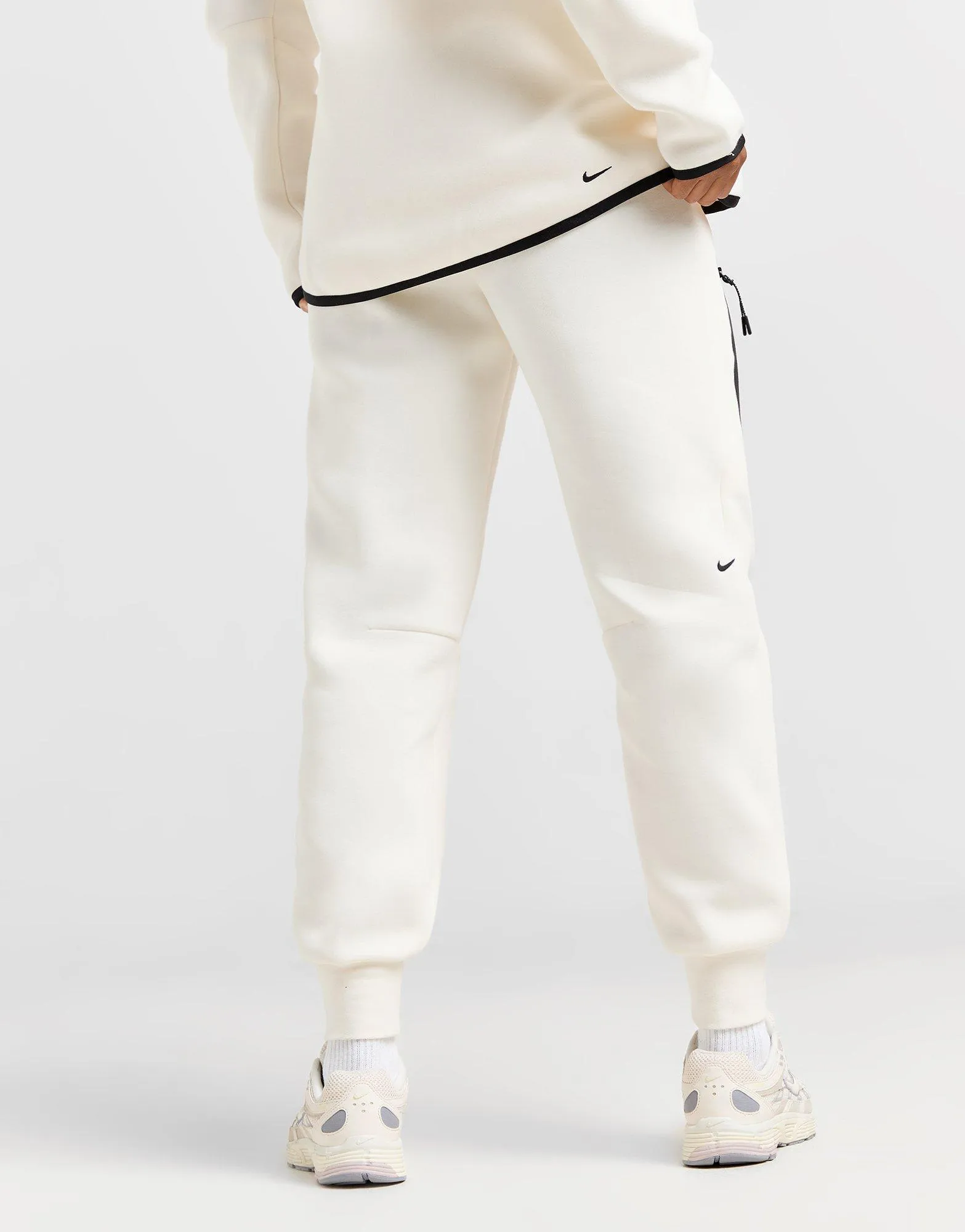 Multi Pocket Design Casual Comfort Fit ????? ?????? Tech Fleece Windrunner | ????
