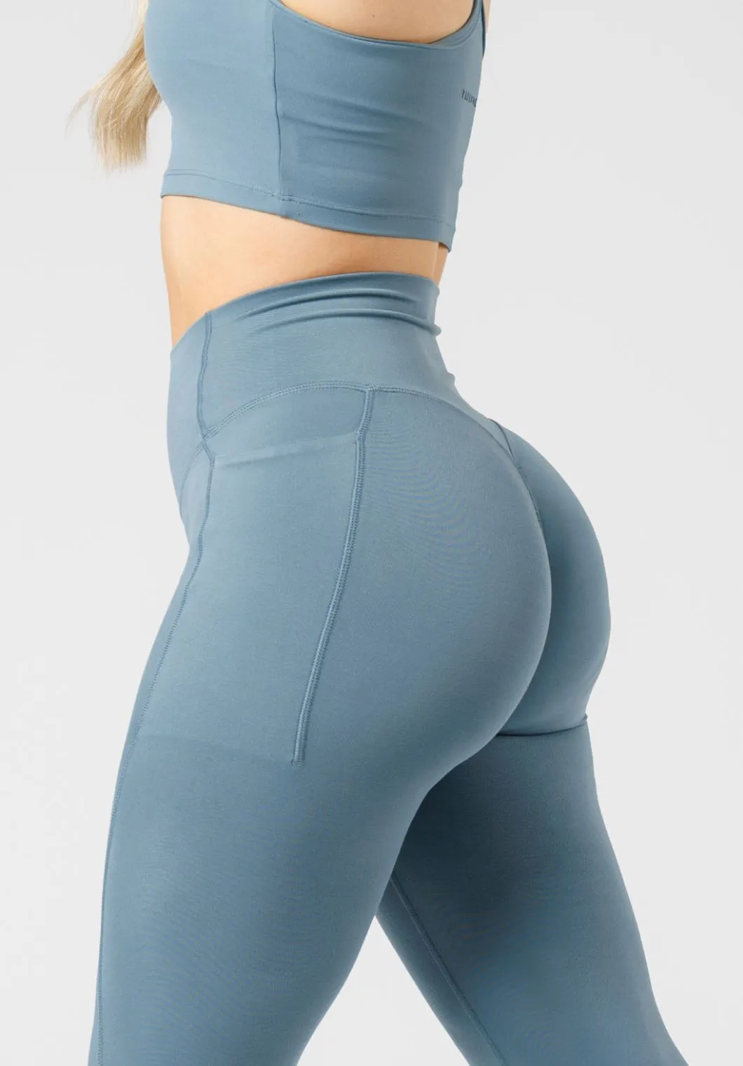 Elegant Look Contoured Support Reluna Empower Sculptseam? Plus Pocket Legging Slate