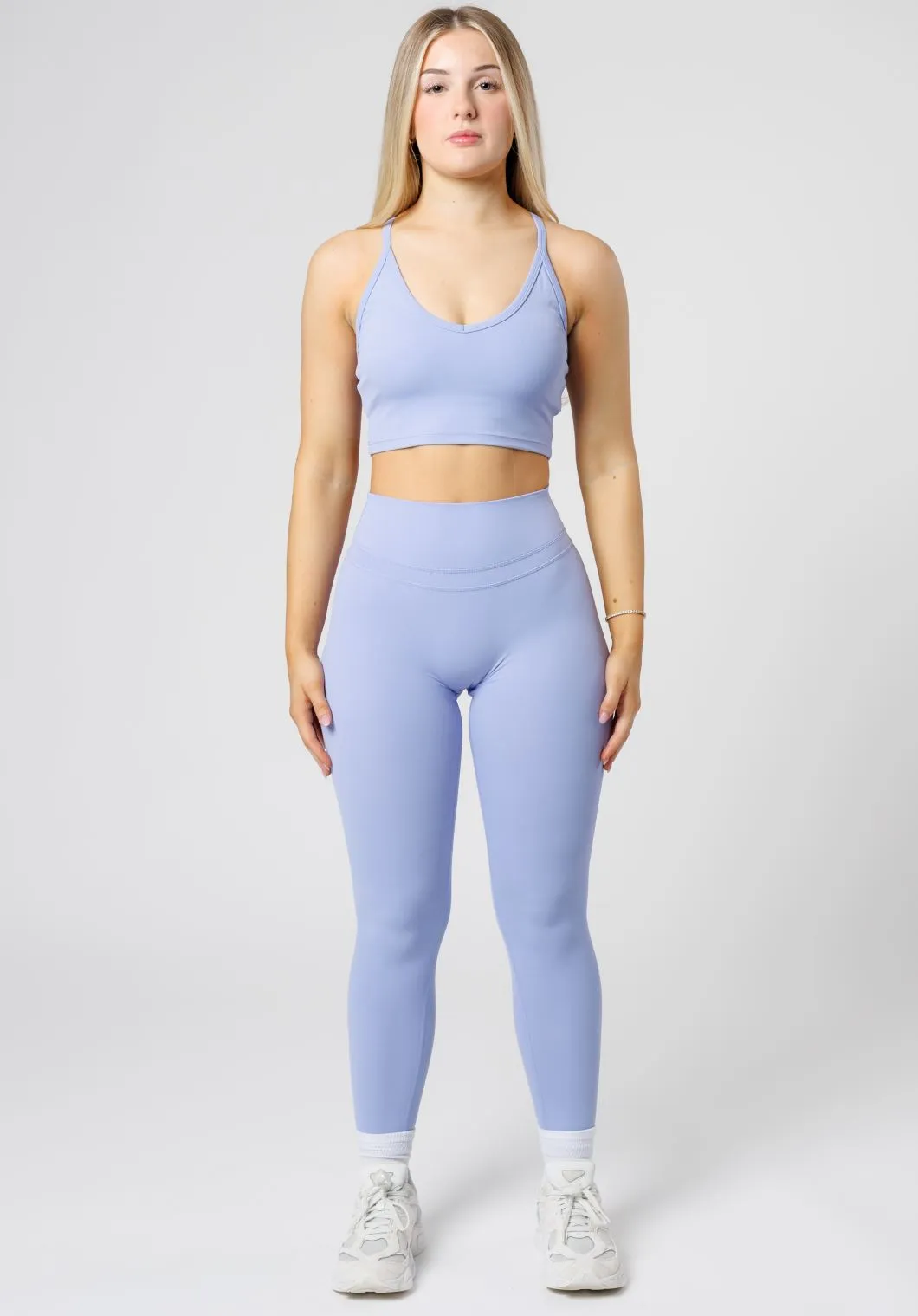 Natural Touch Minimalist Style Holiday Outfit RecStretch? Levitate Sculptseam? Plus Legging Techno