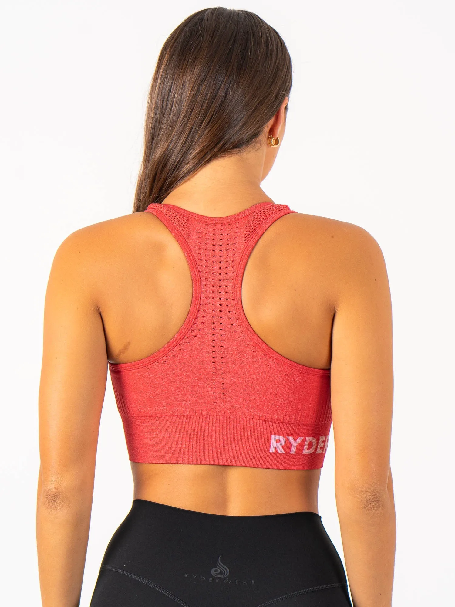 Accessorized Extra-large seams Seamless Staples Sports Bra - Red Marl