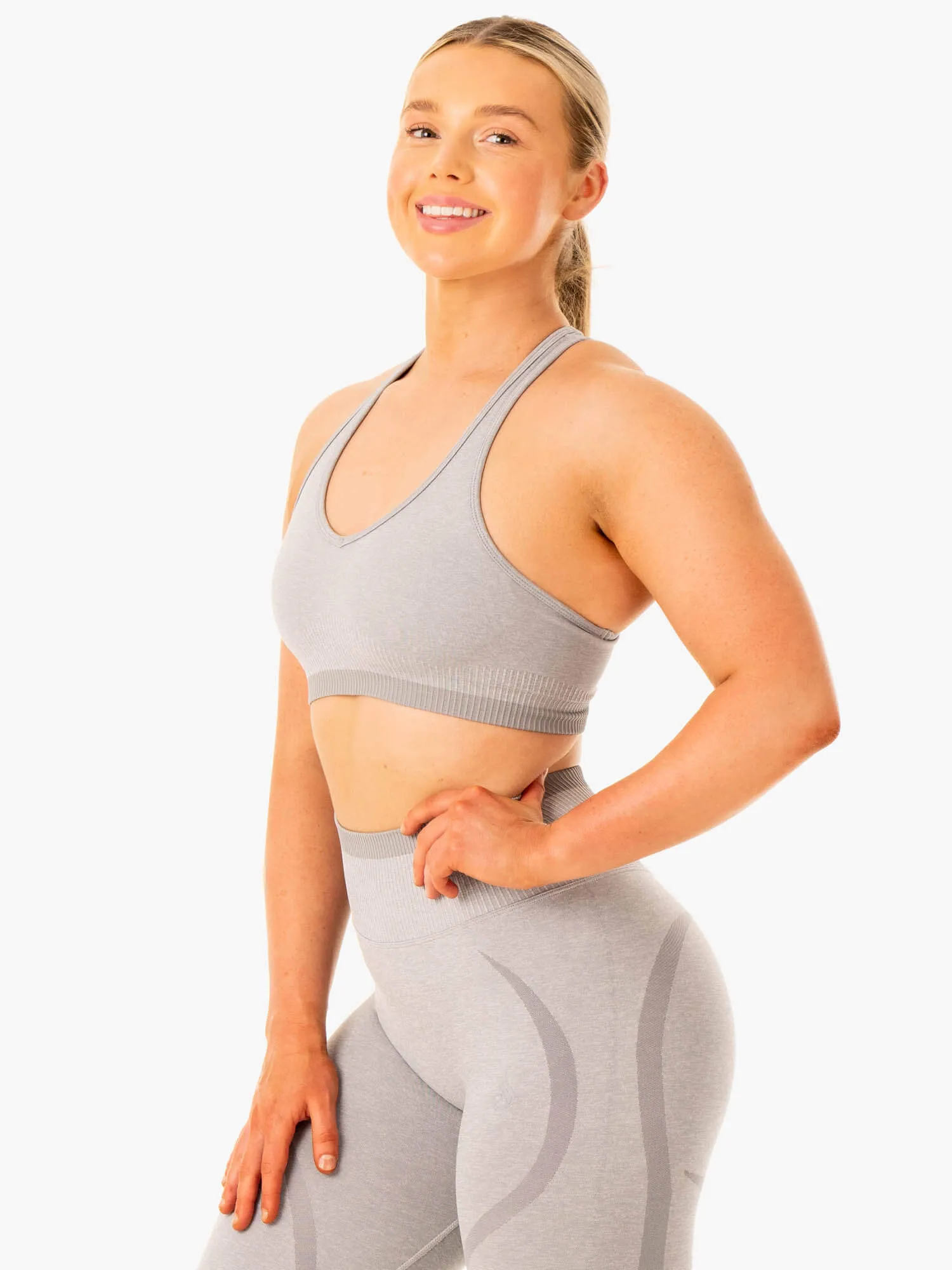 Excel Seamless Sports Bra - Grey Marl Cropped fit seams Breathable Support