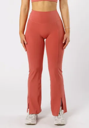 Reluna? Front Slit Sculptseam? Flare Leggings 31" Terra Power Fit