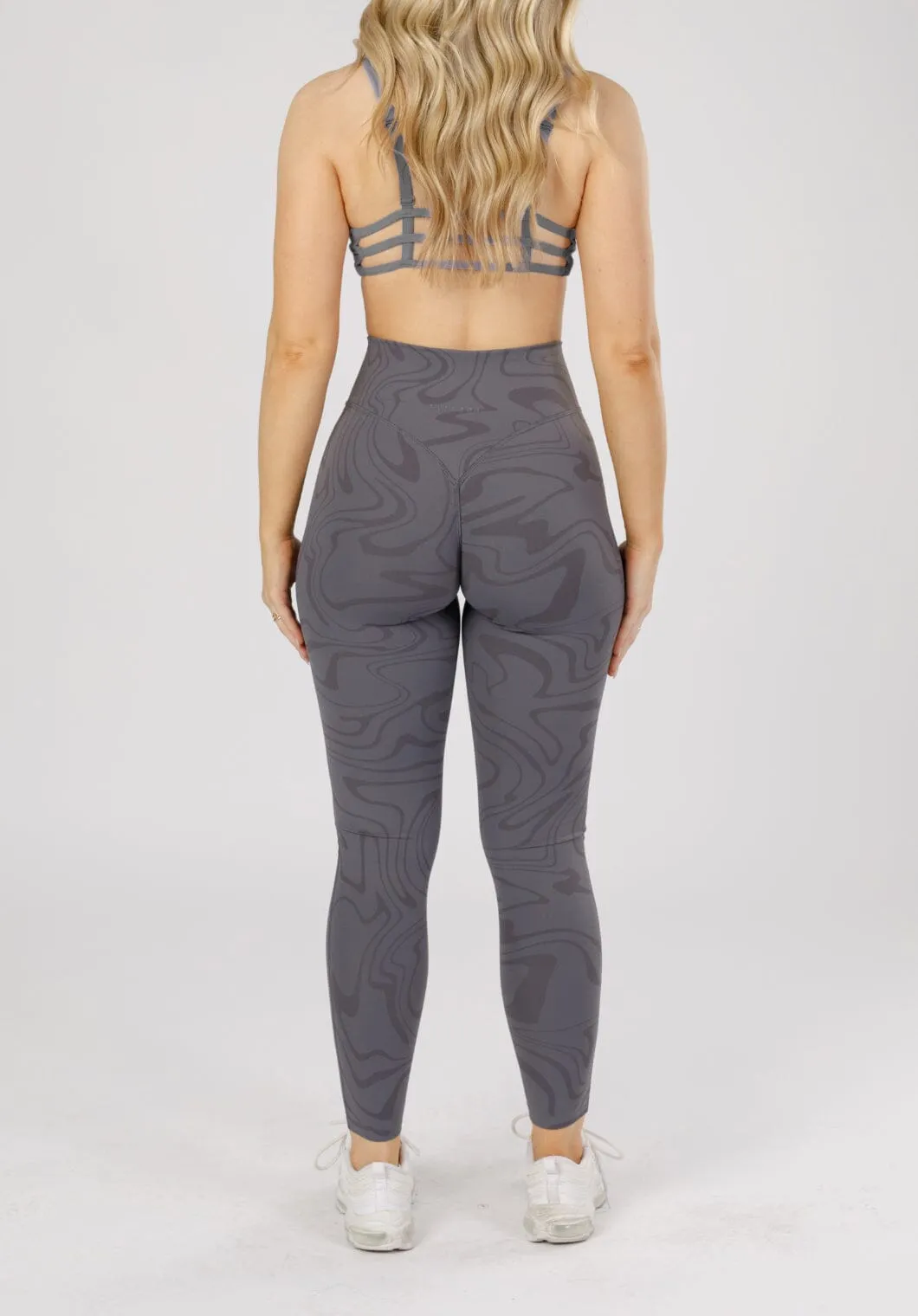Relaxed Stretch Fit RecStretch? DesB High Flow Sculptseam? Plus Legging Groove