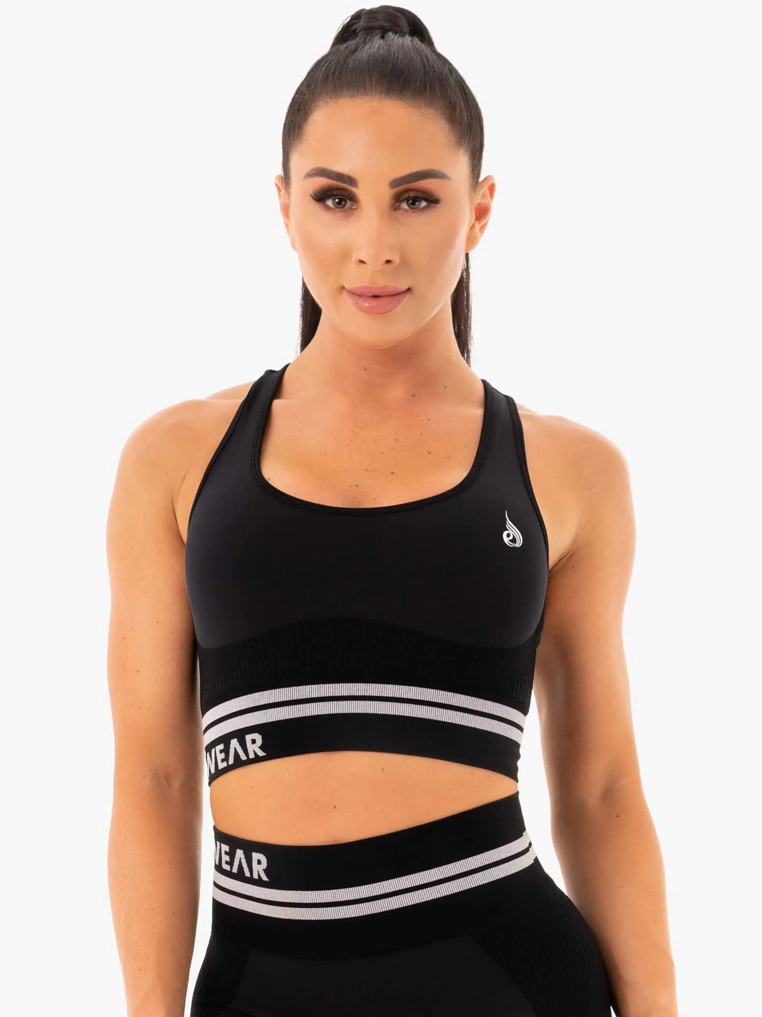 Secure Closure Freestyle Seamless Longline Sports Bra - Black