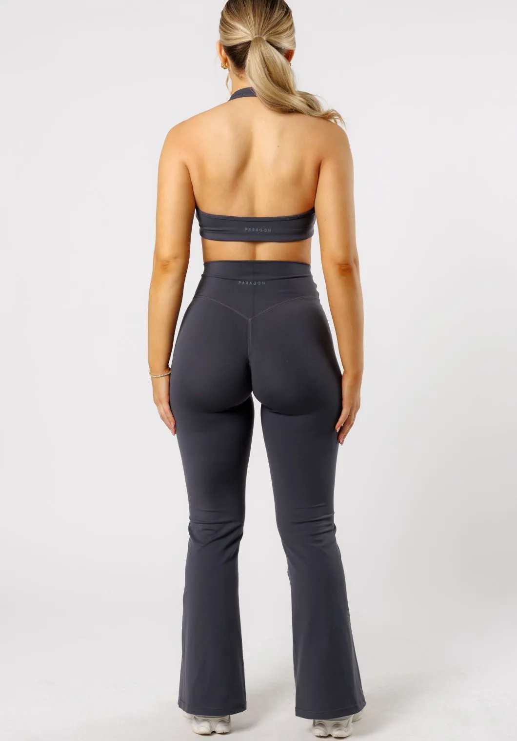Fitness Design Reluna? Front Slit Sculptseam? Flare Leggings 31" Phantom