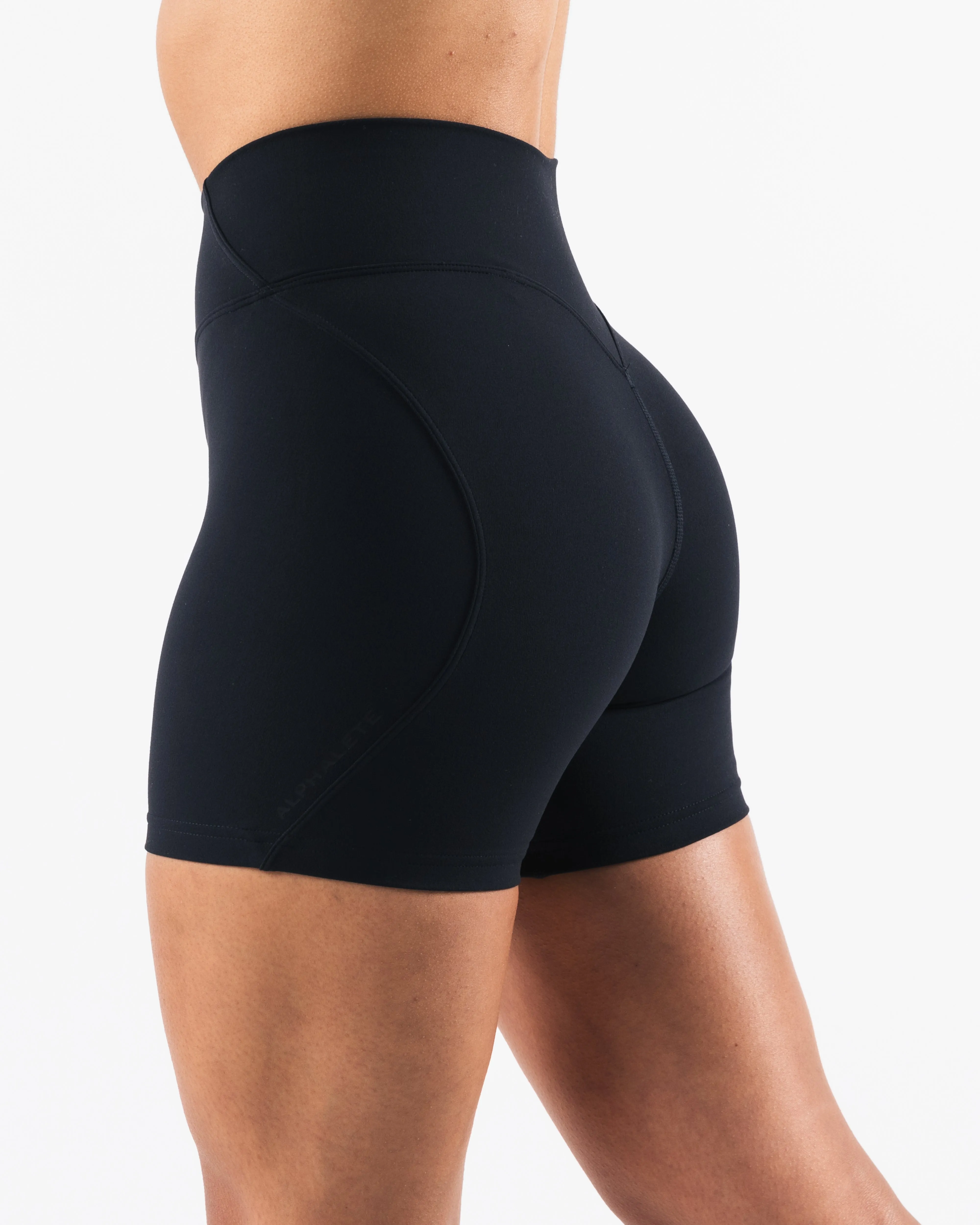 Aura Short 5" - Black Light Wear Elastic Fit