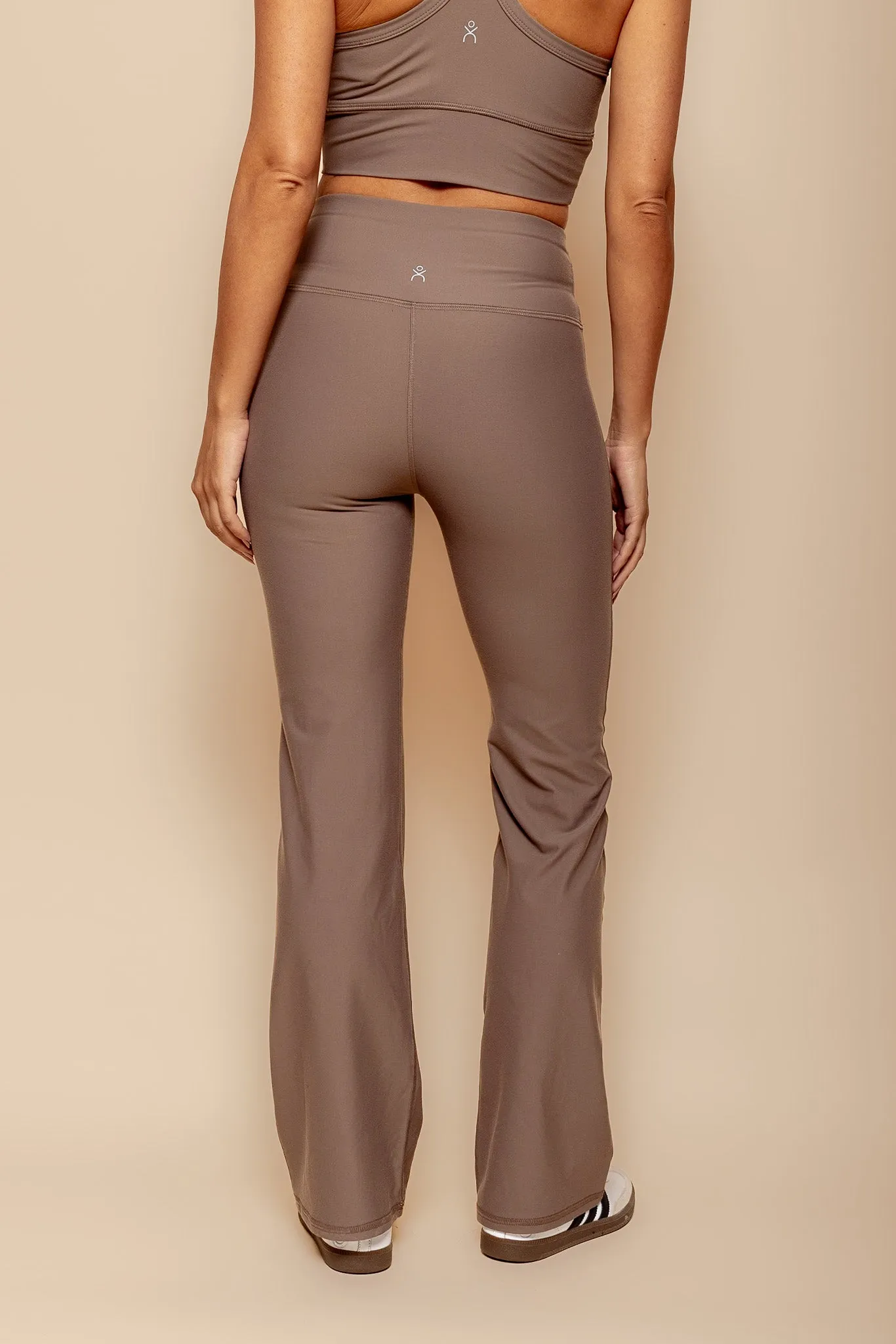 Athletic Flexibility Comfortable Wear Flare Pant