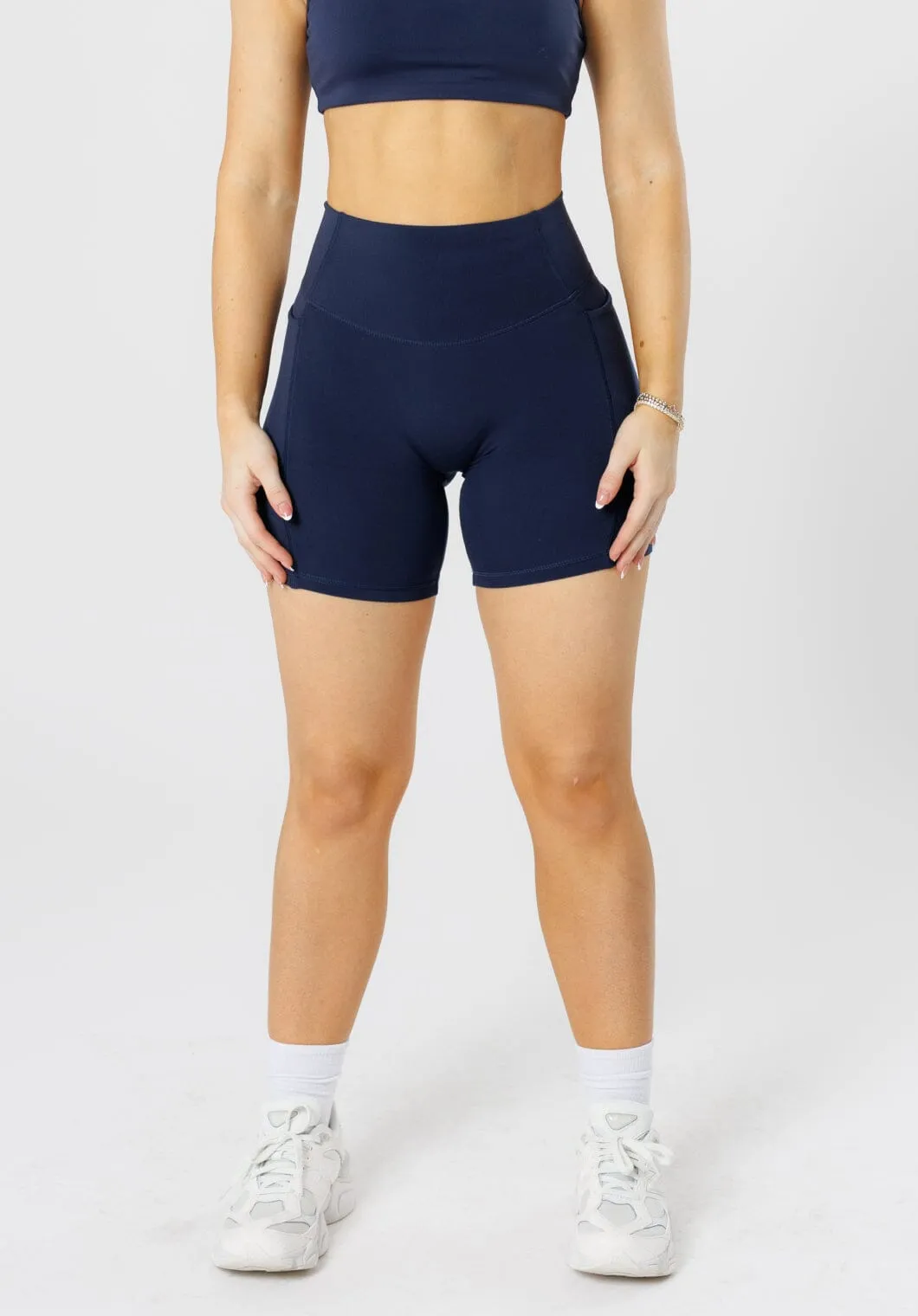Reluna Empower Sculptseam?  Plus Pocket Short 6?? Ink Chafe Free Edging