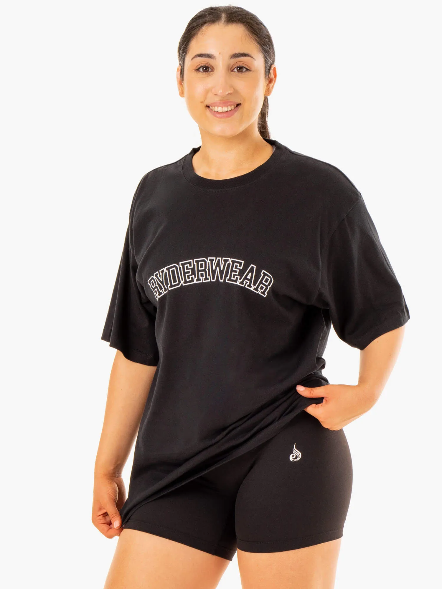 soft look Versatile Layering Piece Oversized T-Shirt - Black