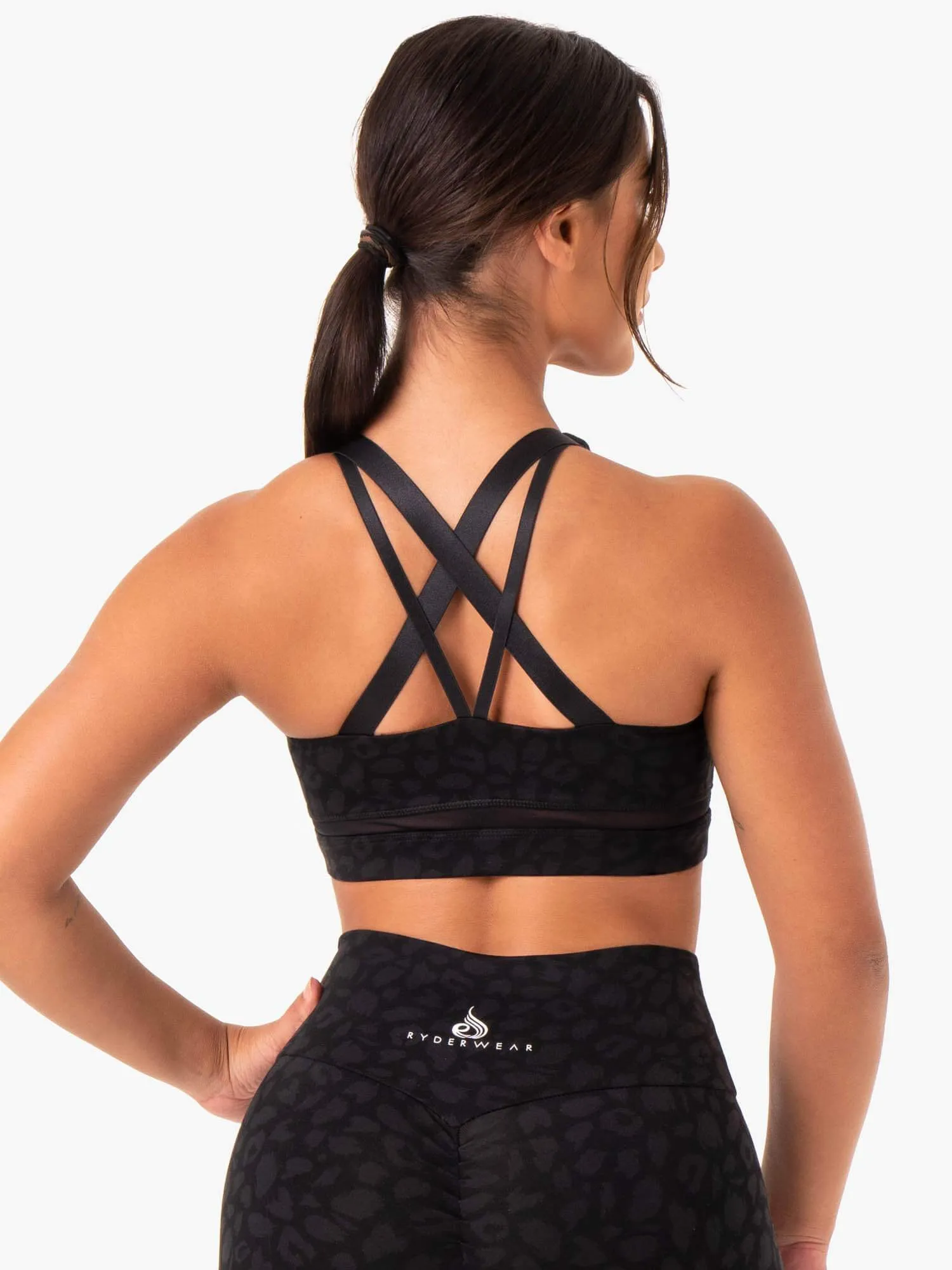 Amazon Mesh Sports Bra - Black Leopard Elastic stitching seams Half-sleeved