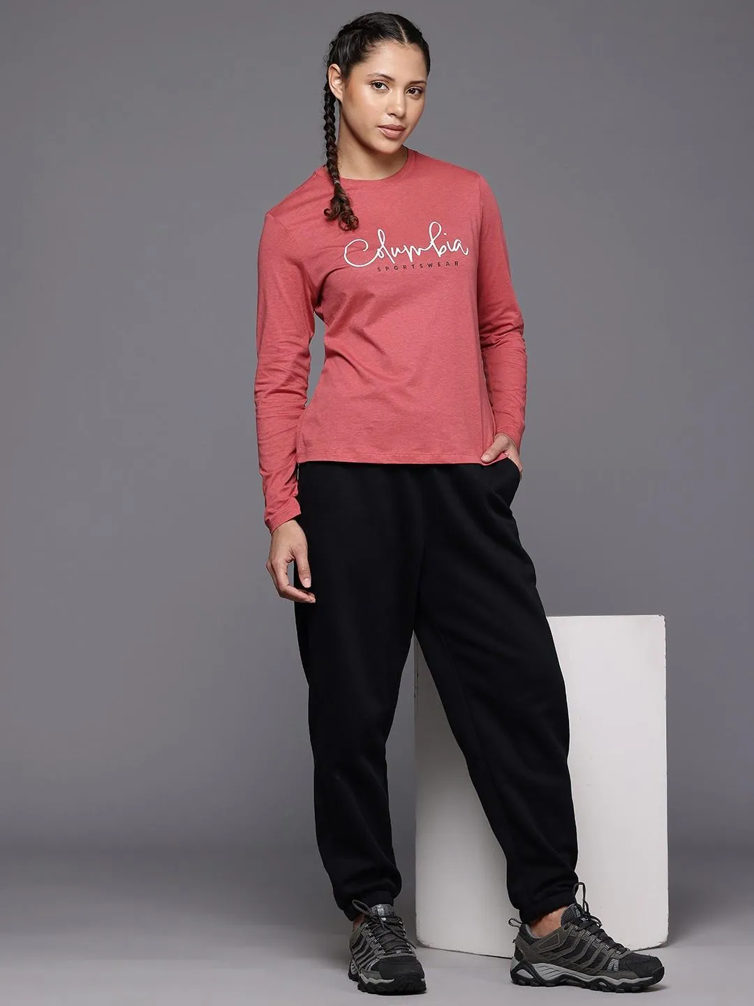 Relaxing Fit Columbia Women Red Columbia Trek Relaxed LS Tee