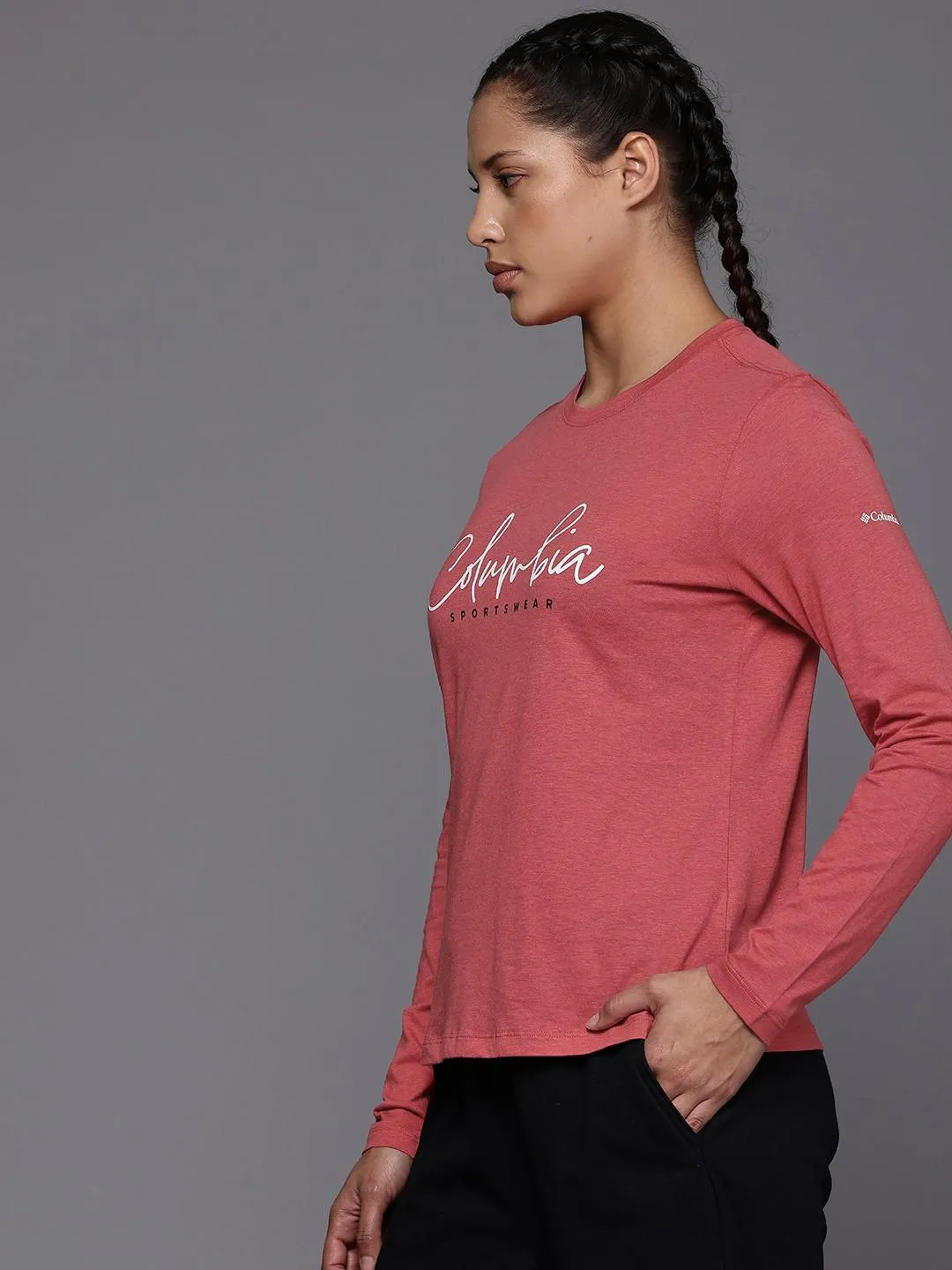 Columbia Women Red Columbia Trek Relaxed LS Tee Boat Neck Textured Surface