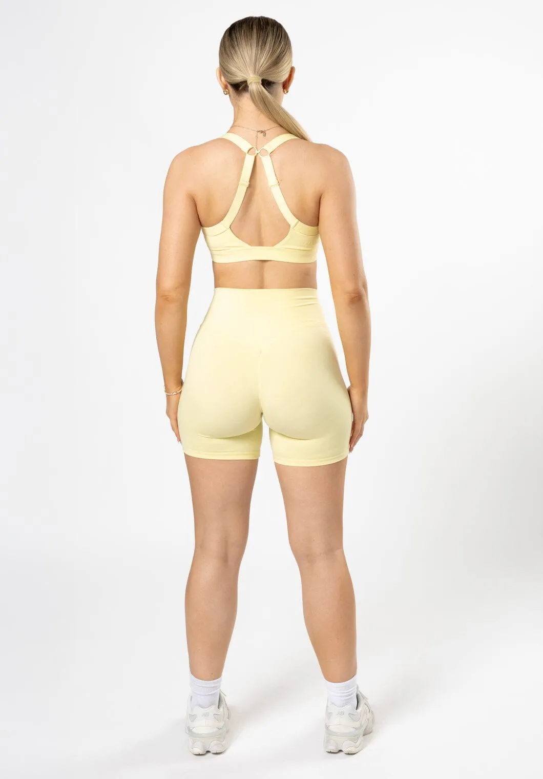 Reluna Original Sculptseam? Short 6" Daisy Breezy Layer Fit