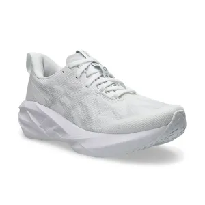 Dance Mode Comfortable fit Women's Novablast 5 White/Piedmont Grey