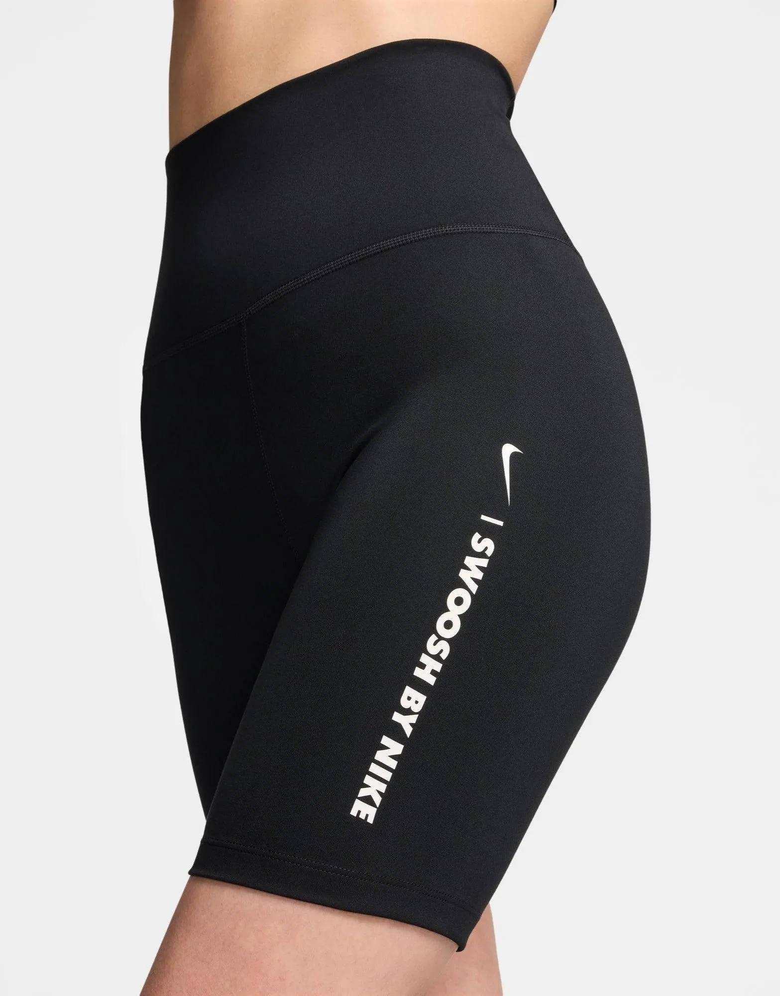 Cool Touch Fit Wrinkle resistant fabric ???? ????? Training Swoosh | ????