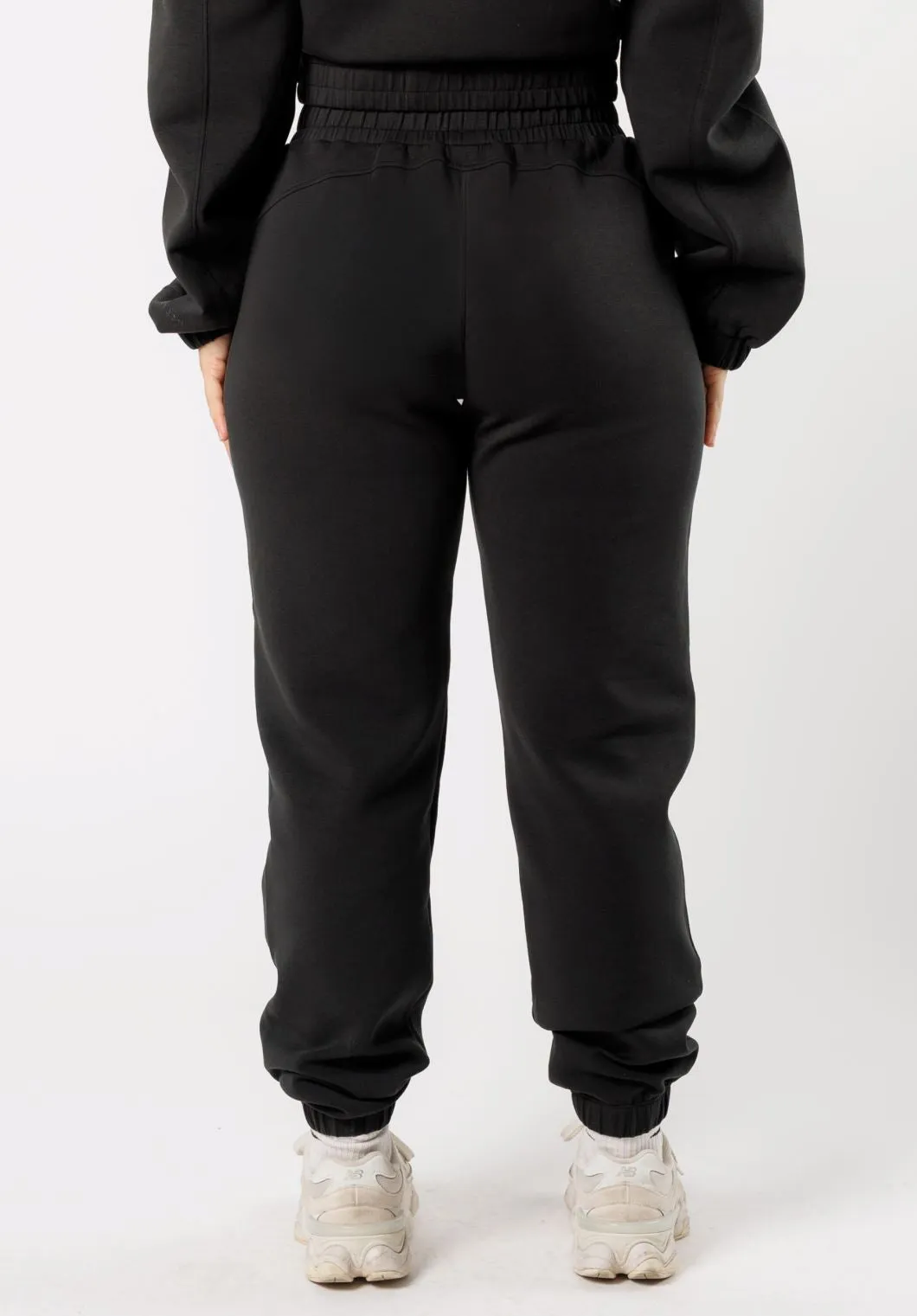 AirFit? Rest Day Jogger Black Poolside Ready Functional Joggers