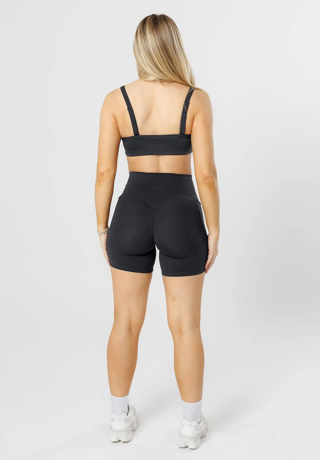 Lounge Ready shorts set Reluna Empower Sculptseam?  Plus Pocket Short 6?? Black