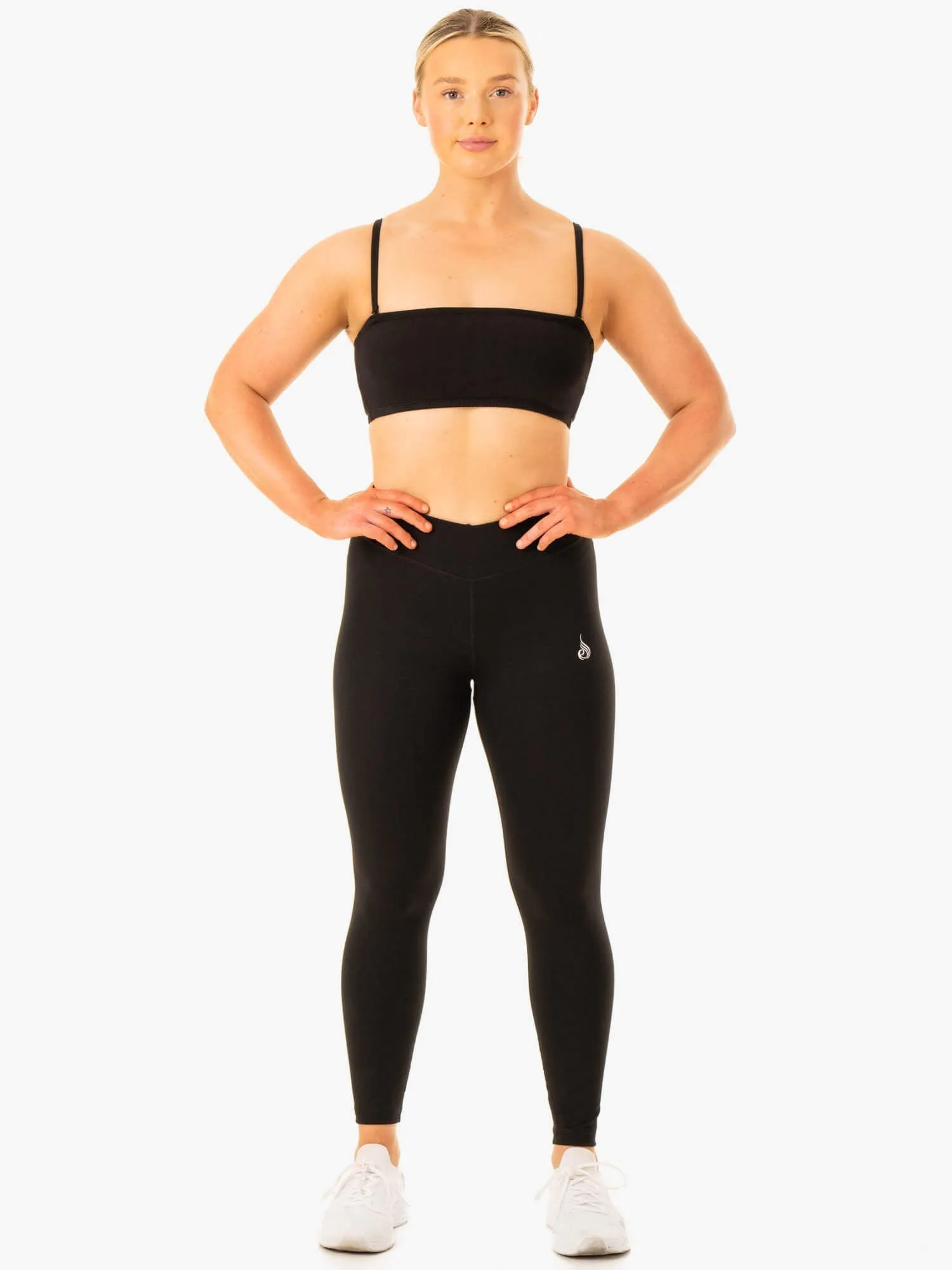 Soft Lace High-intensity workouts Convertible Bandeau Sports Bra - Black