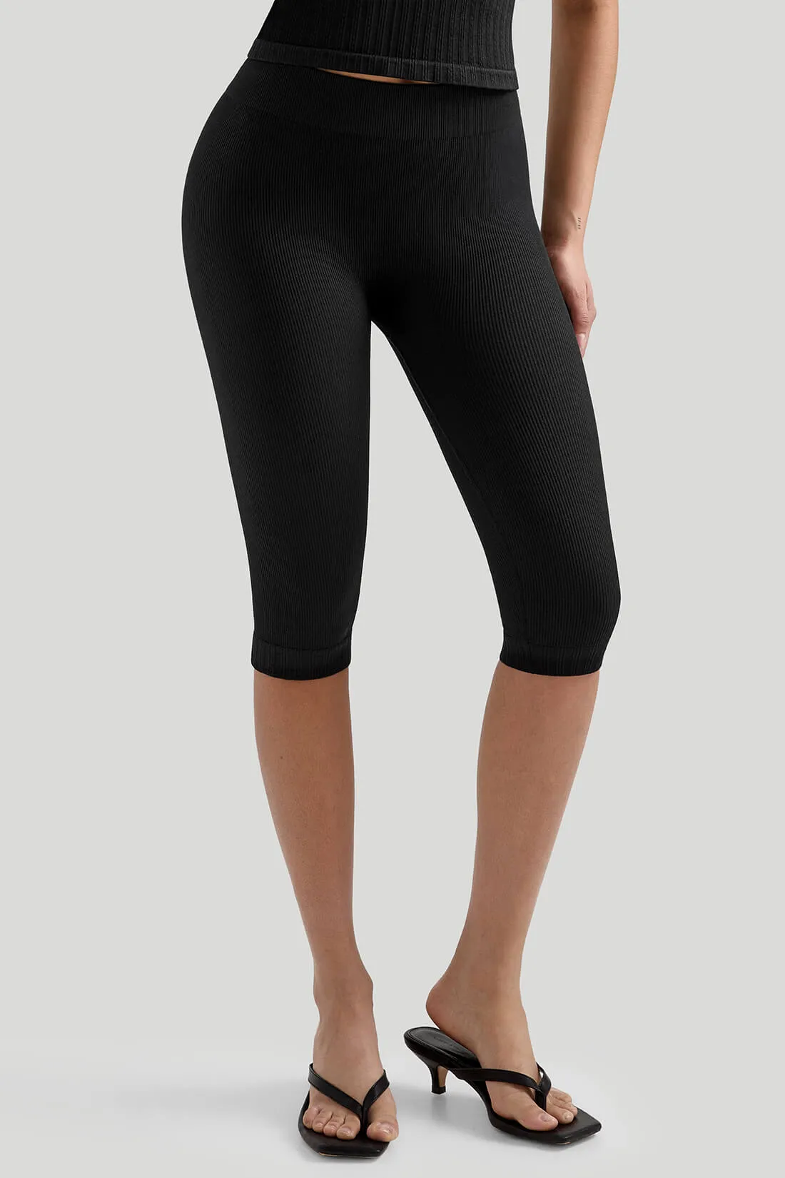 Fade Resistant Studio Practice Ribbed Capri Pants