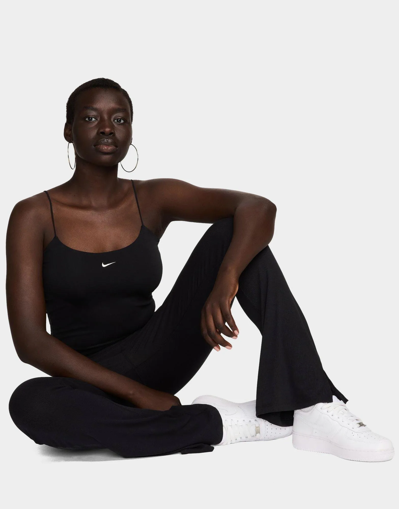 ?????? ???? Sportswear Chill Knit | ???? single crewed basic technology