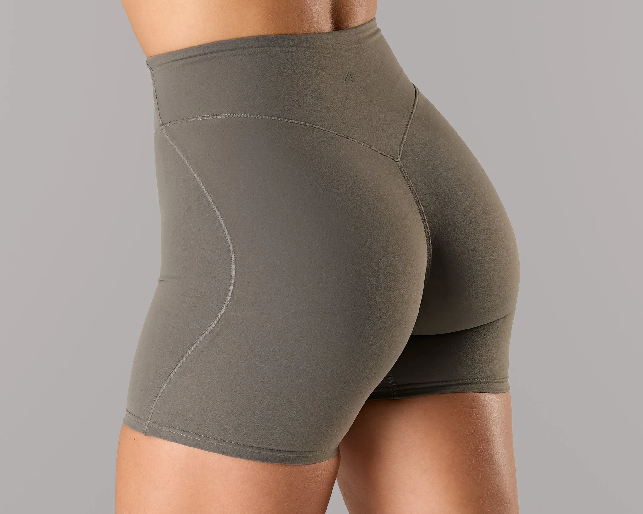 Double Stitched Seams Everyday Elevate Short - Pewter