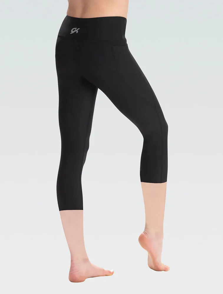 Chic Performance Active Lifestyle Fade Resistant High-Waisted Bonded Capris