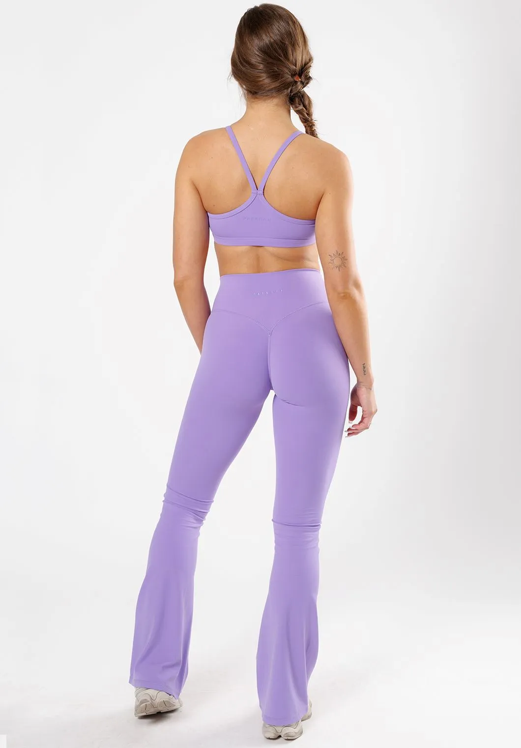 RecStretch Original Sculptseam? Plus Essential Flare Legging 34" Aura Multi Panel Construction