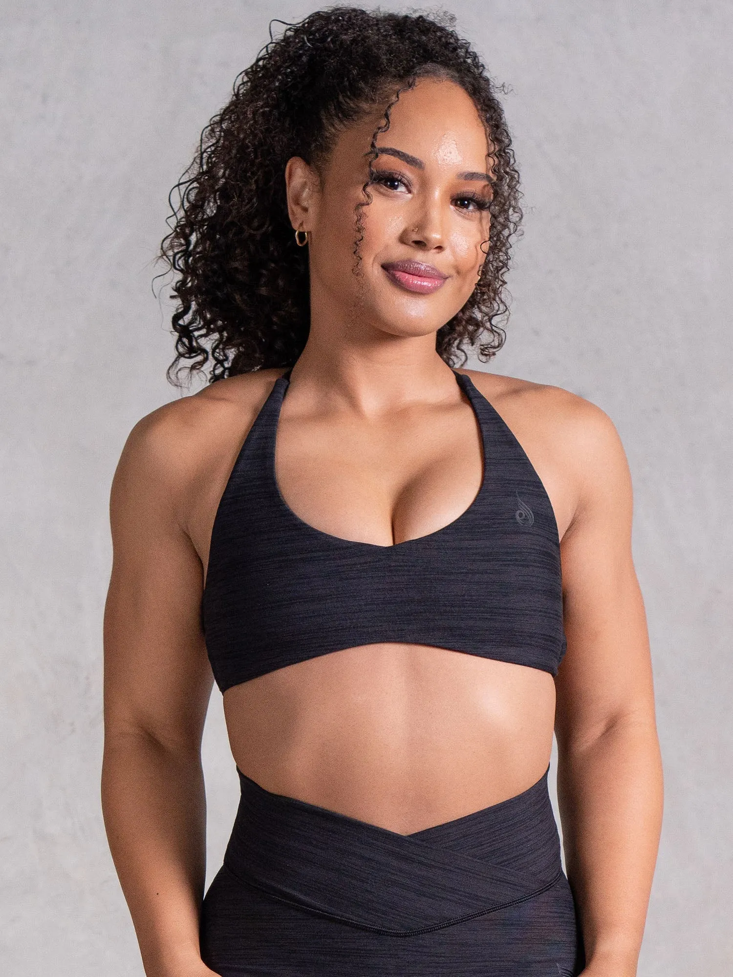 Non-Irritating Edges Icon Sports Crop - Black Marl