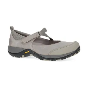 Ventilation holes Low Profile Weekend Trip Women's Primrose Taupe Burnished Suede