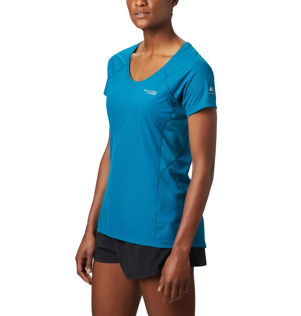 Columbia Women Blue Titan Ultra II Short Sleeve oversized but not shapeless Flexible Design