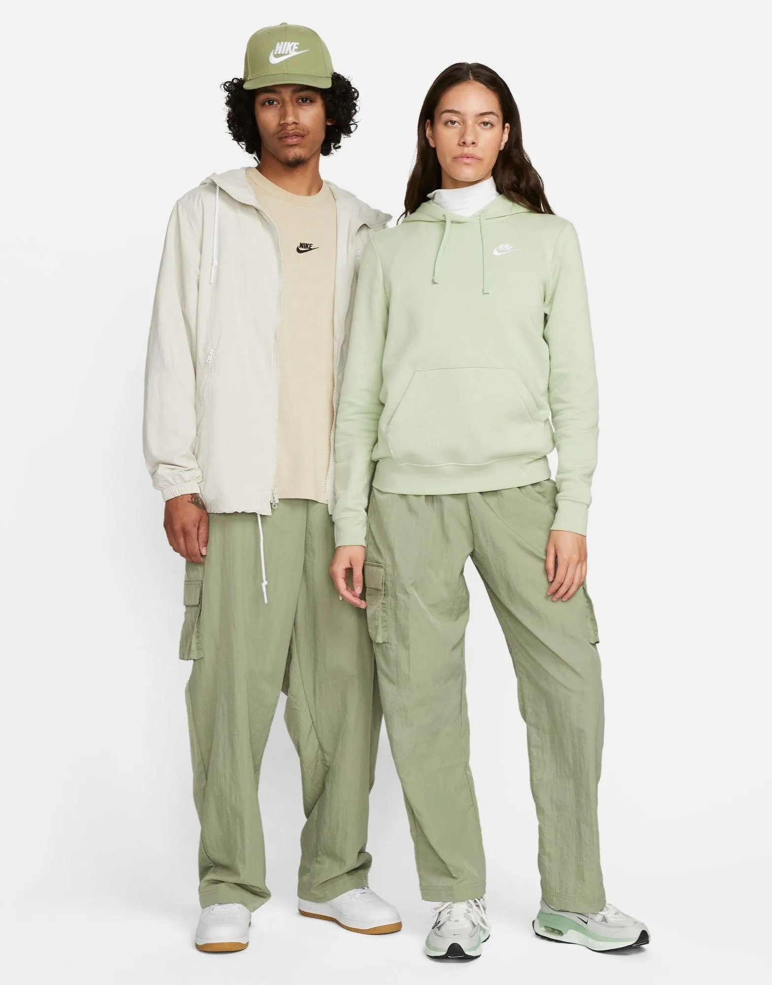 ????? ???"? Sportswear Essential | ??????? Flexible Motion Soft Brushed Interior
