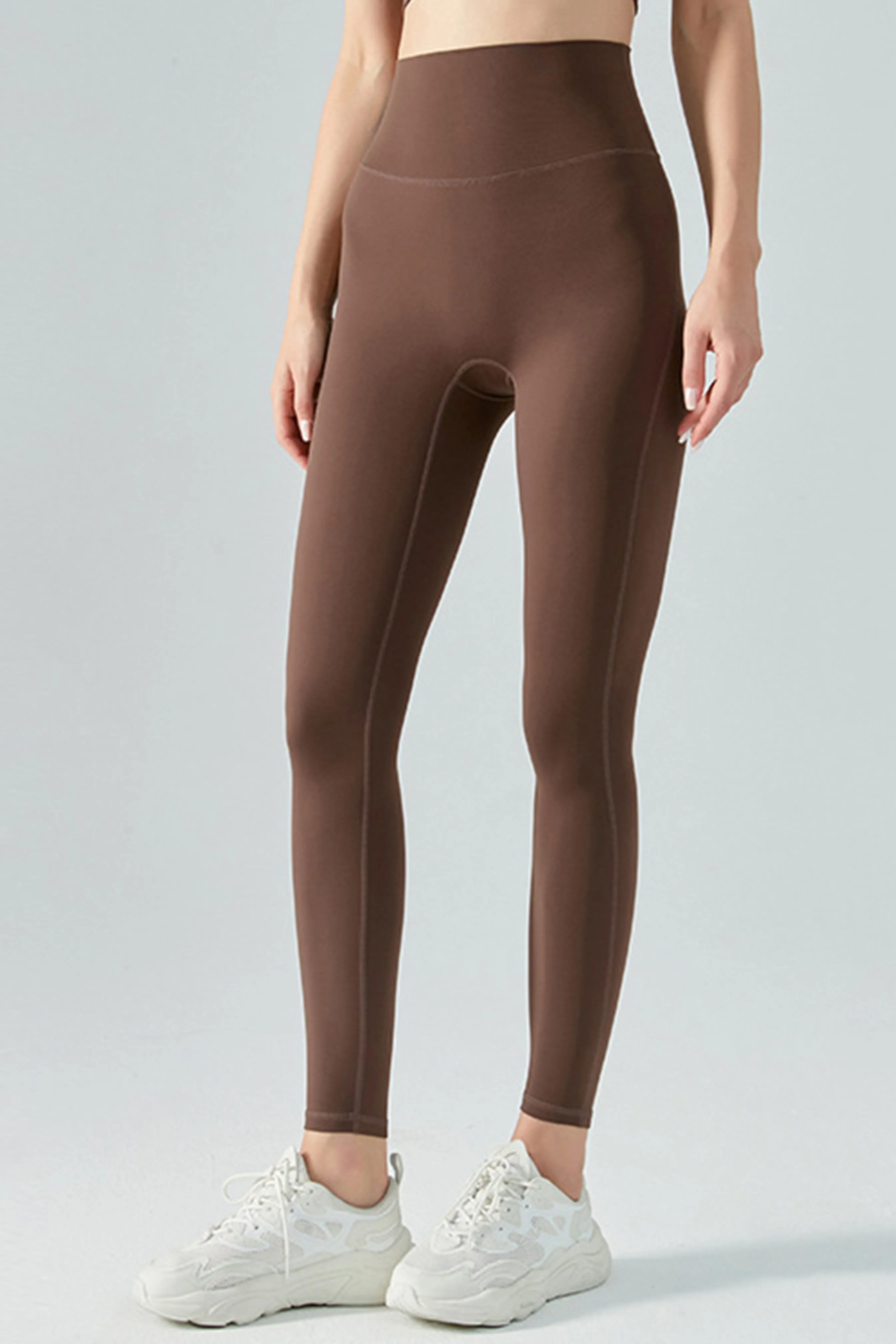 High Waist Minimalist Style Holiday Outfit ??????????