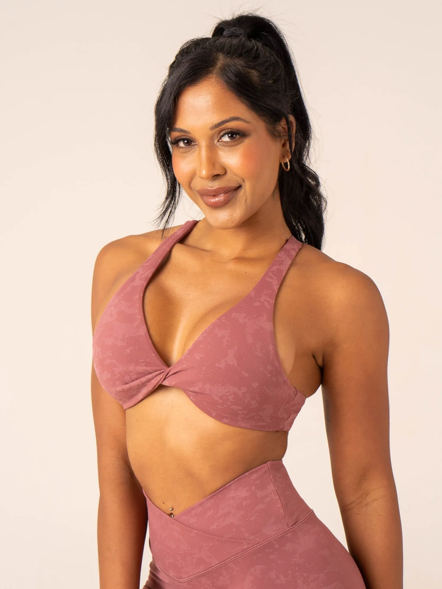 Crossback seams NKD Stonewash Twist Sports Bra - Boysenberry Stonewash