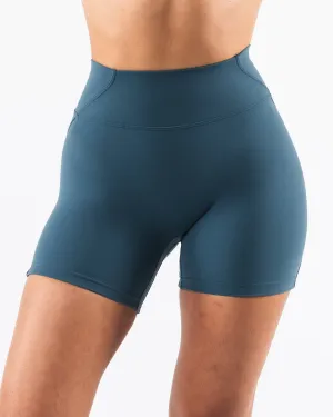 skiing gear UV protection layer Aura Short 5" - Glacial Lake