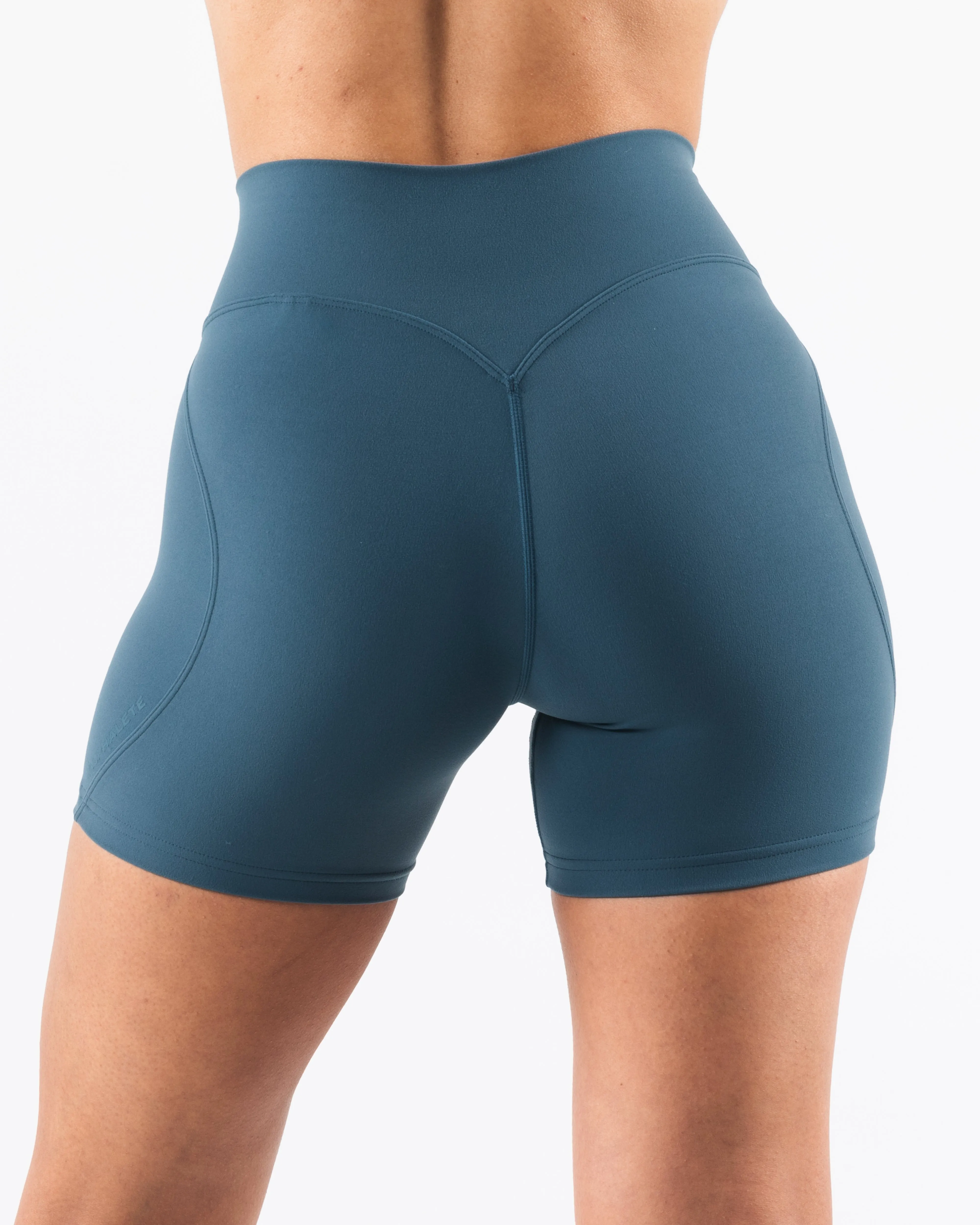 Sport Style Fit Gusseted Crotch Design Aura Short 5" - Glacial Lake