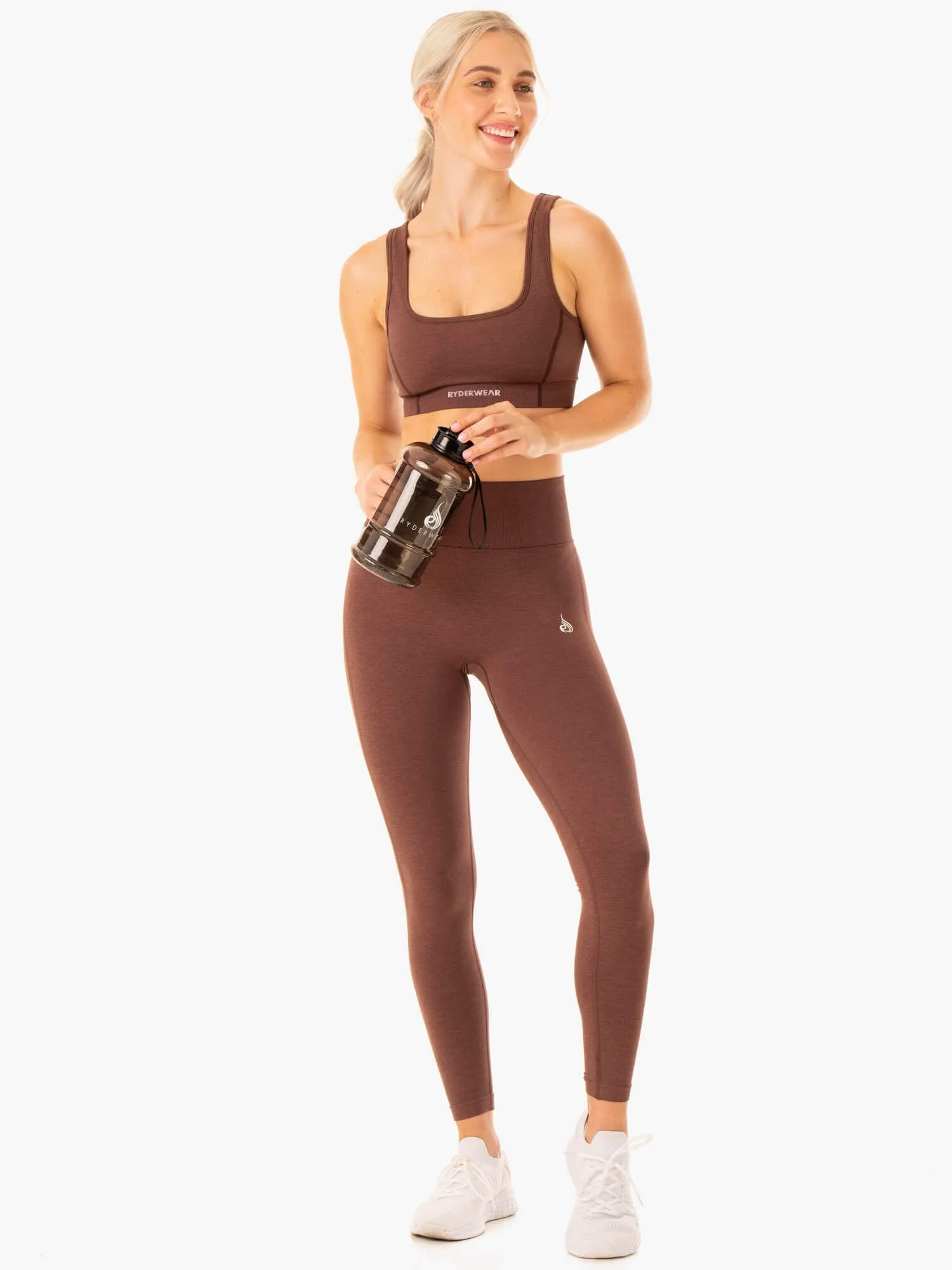 Regular Fit Multi Directional Support Enhance Seamless Sports Bra - Chocolate