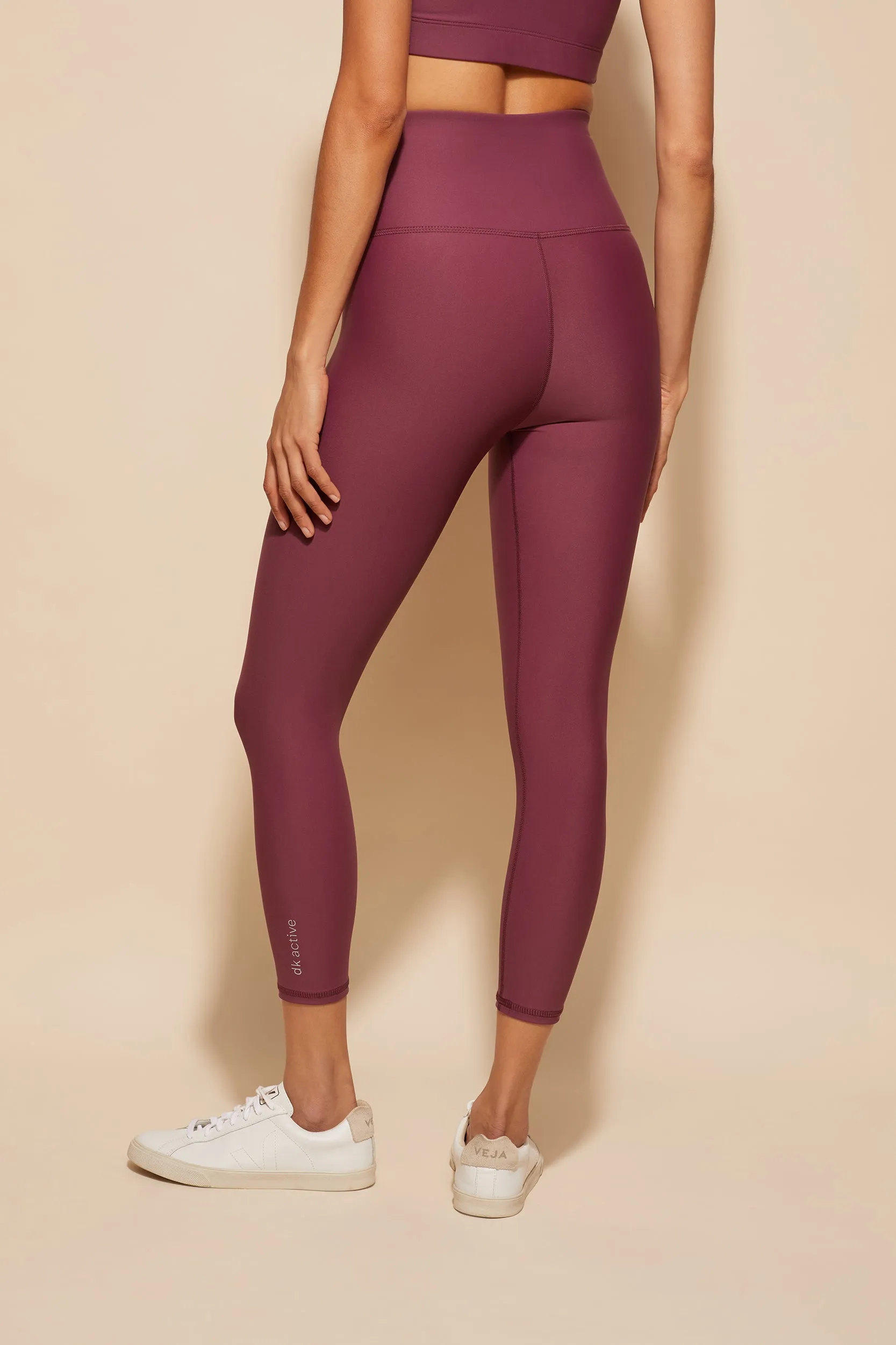Vibe Tight Thermal regulation Lightweight Design