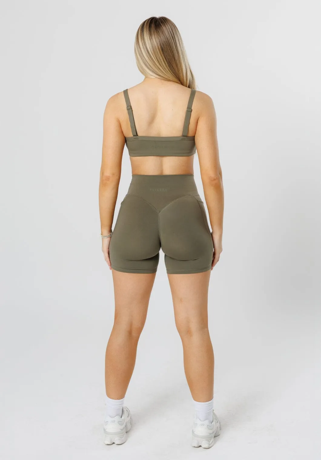 Adaptive Tension Control Reluna Empower Sculptseam?  Plus Pocket Short 6?? Everglades