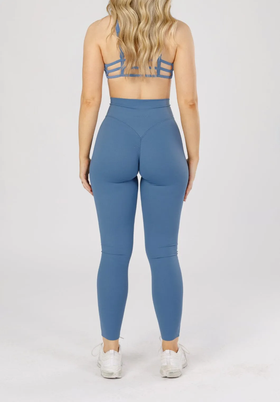 RecStretch? DesB High Flow Sculptseam? Plus Legging Aries Shaping Contour Lines